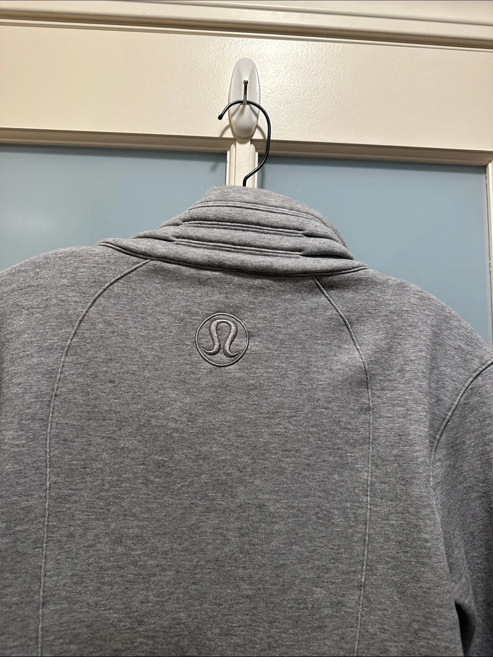 lululemon athletica soft gray